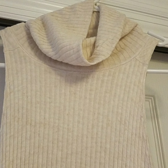 Free People cowl neck ribbed sweater cream beige - Picture 2 of 4